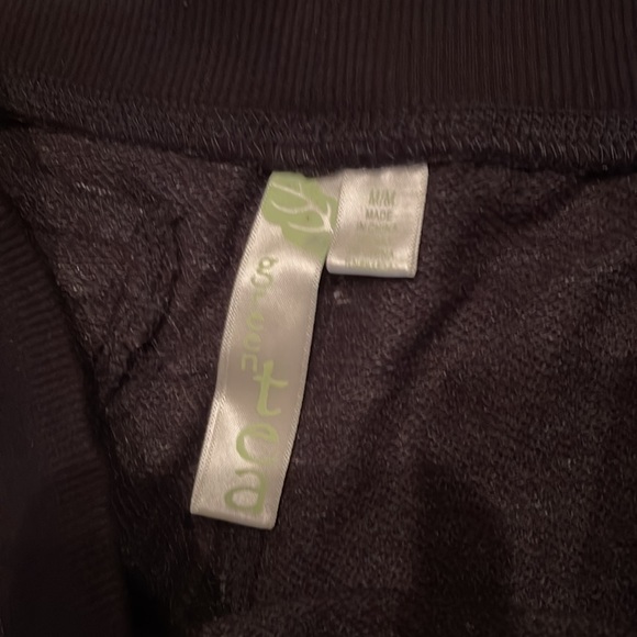 Pants - Picture 4 of 6